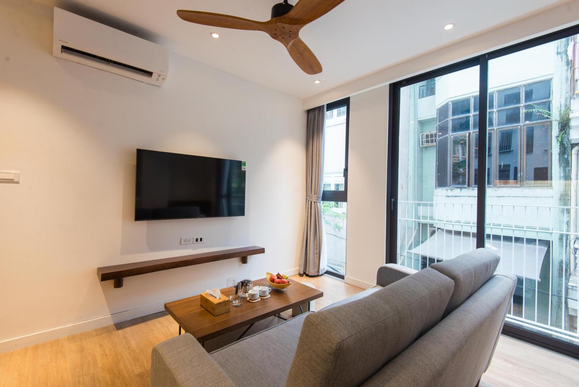 22Housing Hotel & Apartment 81 Linh Lang Hanói Exterior foto